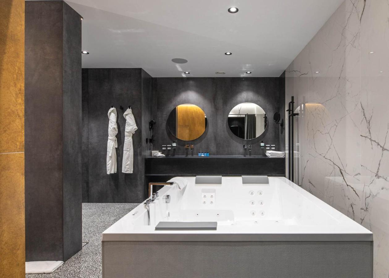 Presidential Suite,1300312135:JPEG