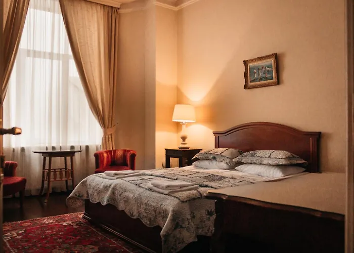 Готель British Club Львів