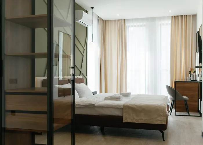 Select Hotel Львів