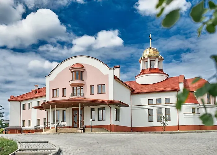 Готель Патріарший Львів